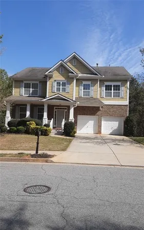 $2,750 | 132 Lakeshore Parkway, Newnan, GA 30263