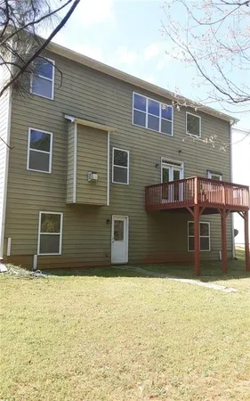 $2,750 | 132 Lakeshore Parkway, Newnan, GA 30263