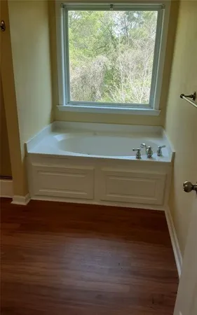 $2,750 | 132 Lakeshore Parkway, Newnan, GA 30263