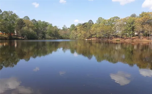 $2,750 | 132 Lakeshore Parkway, Newnan, GA 30263