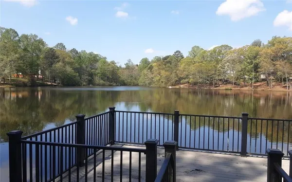 $2,750 | 132 Lakeshore Parkway, Newnan, GA 30263