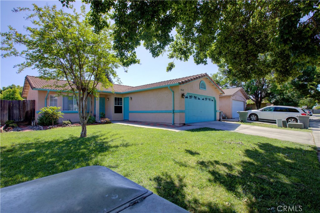 464 Lucas Court Merced, CA 95341 - Photo 2 of 30