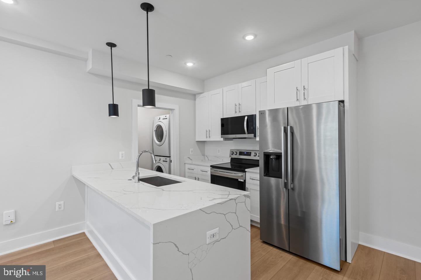 2236 40th Street Northwest, Unit 4 Washington, DC 20007 - Photo 11 of 38 Stainless steel applicance