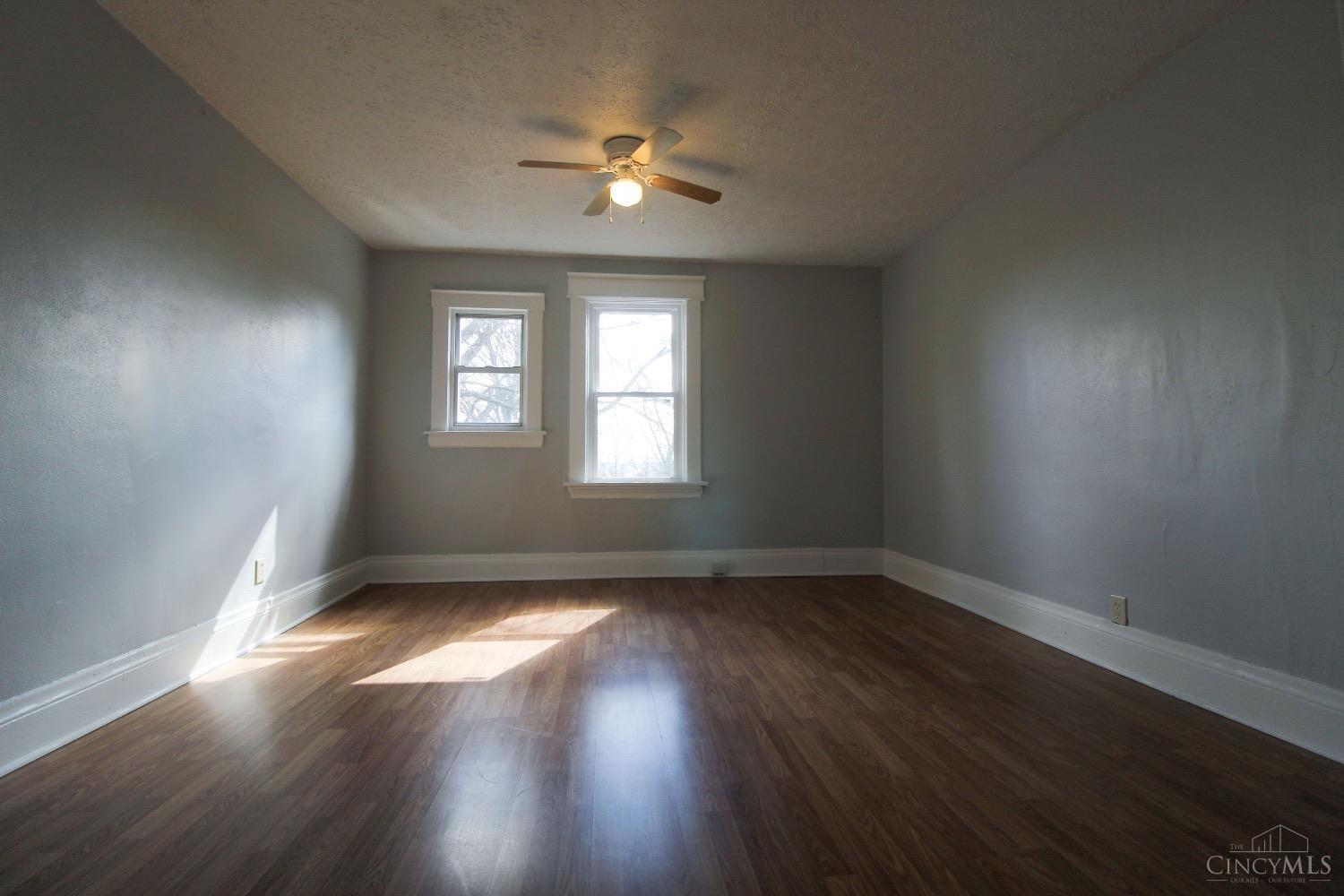 3135 Mapleleaf Avenue Cincinnati, OH 45213 - Photo 21 of 31