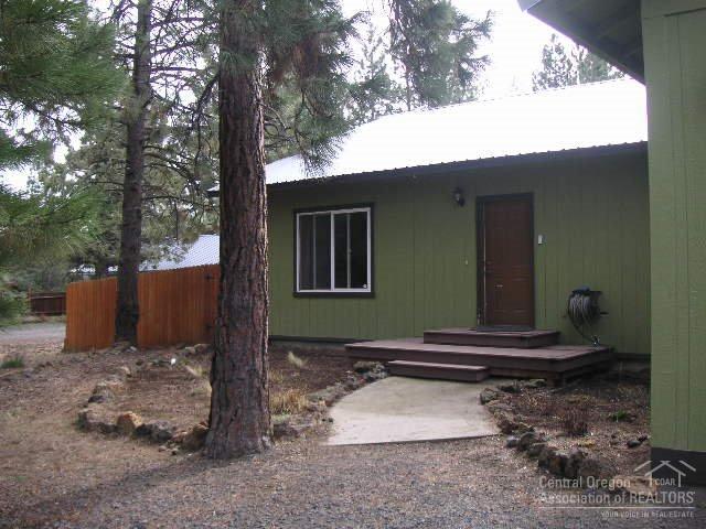 19239 Cherokee Road Bend, OR 97702 - Photo 2 of 14 Additional Photo