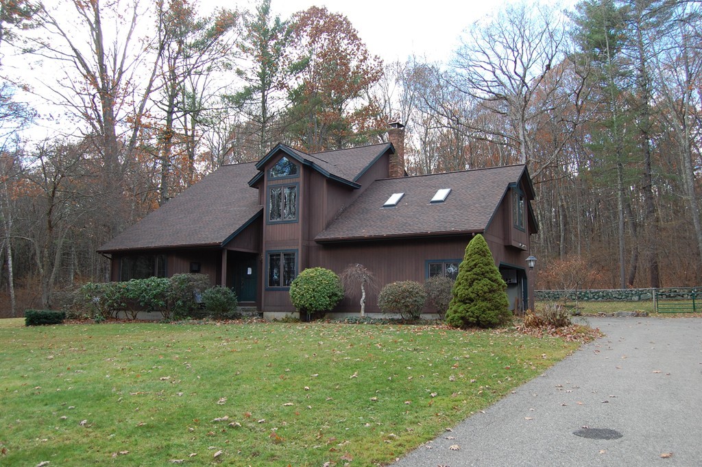 39 Town Farm Road North Brookfield, MA 01535 - Photo 1 of 21 Gallery Image 1