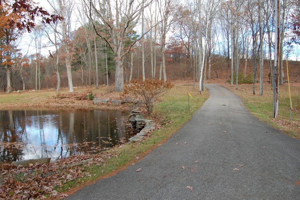 39 Town Farm Road North Brookfield, MA 01535 - Photo 2 of 21 Gallery Image 2