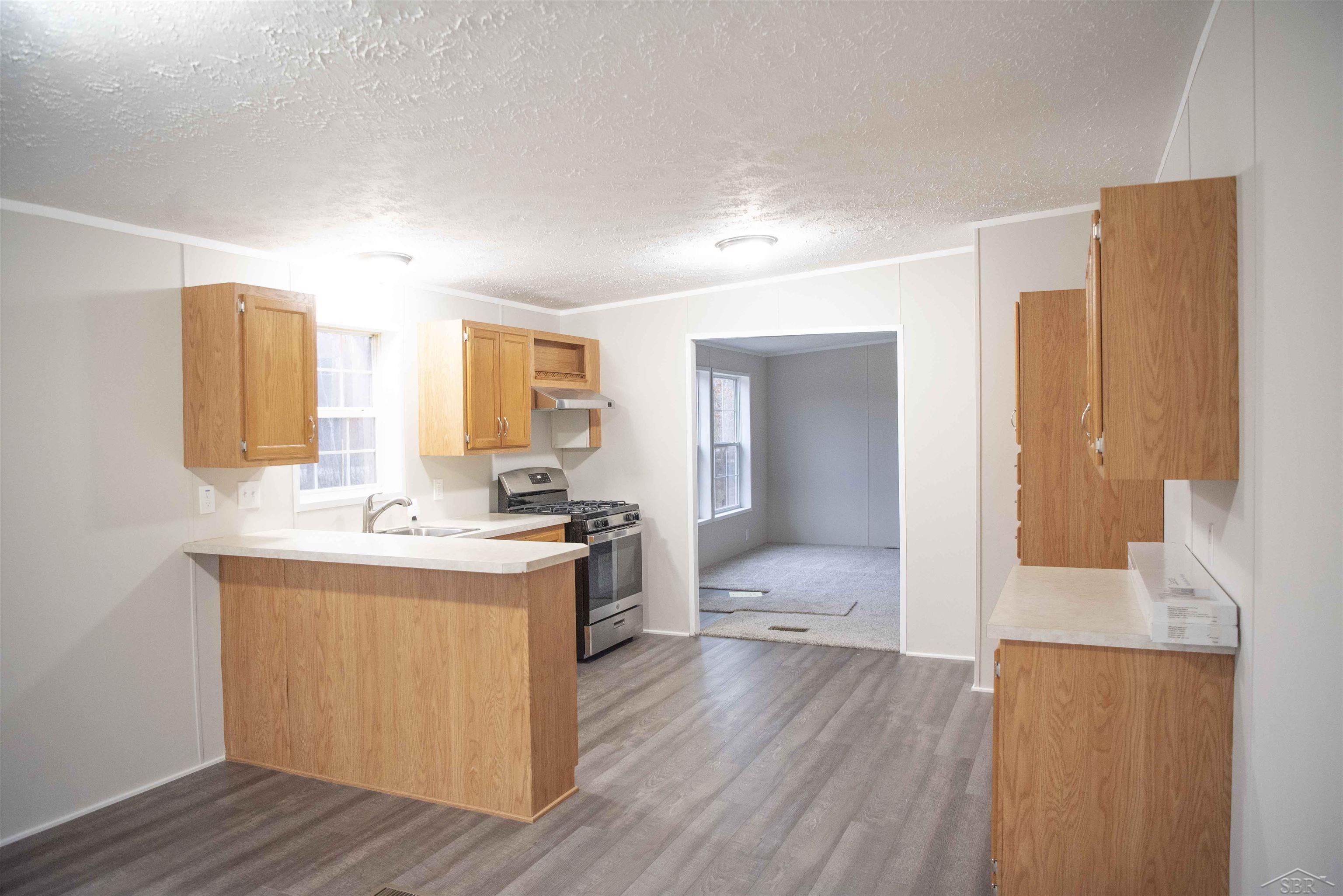 1041 West Gordonville Road Midland, MI 48640 - Photo 4 of 25 50099074-3.JPG