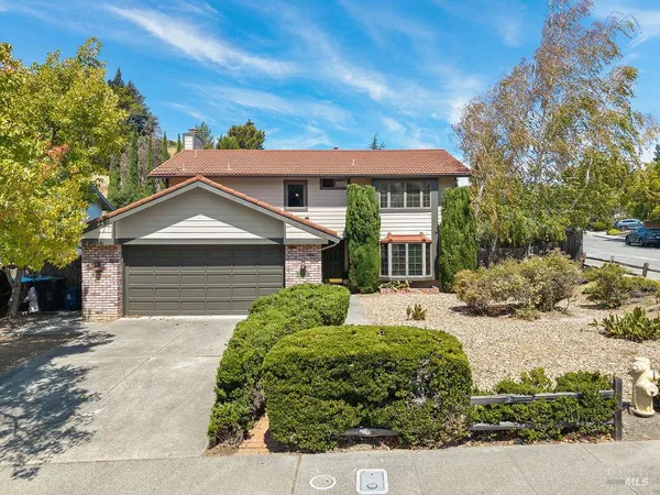 $798,800 | 841 Rose Drive, Benicia, CA 94510