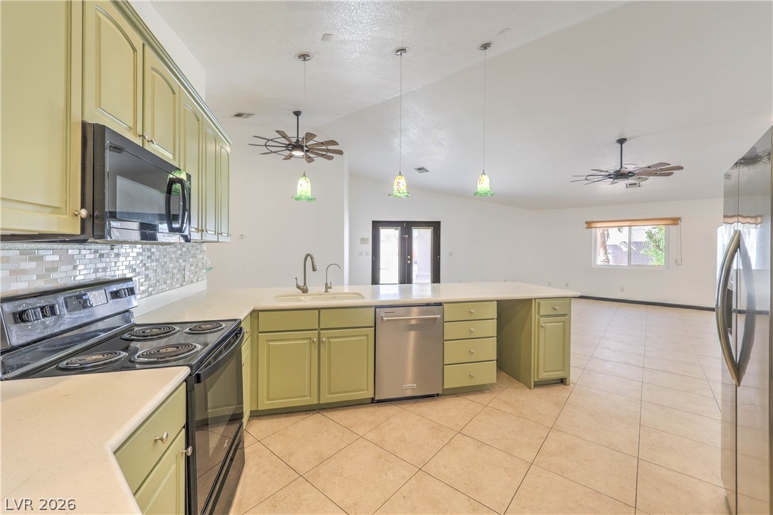 3195 North Heyer Street Logandale, NV 89021 - Photo 12 of 64