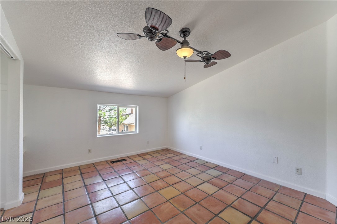 3195 North Heyer Street Logandale, NV 89021 - Photo 39 of 64