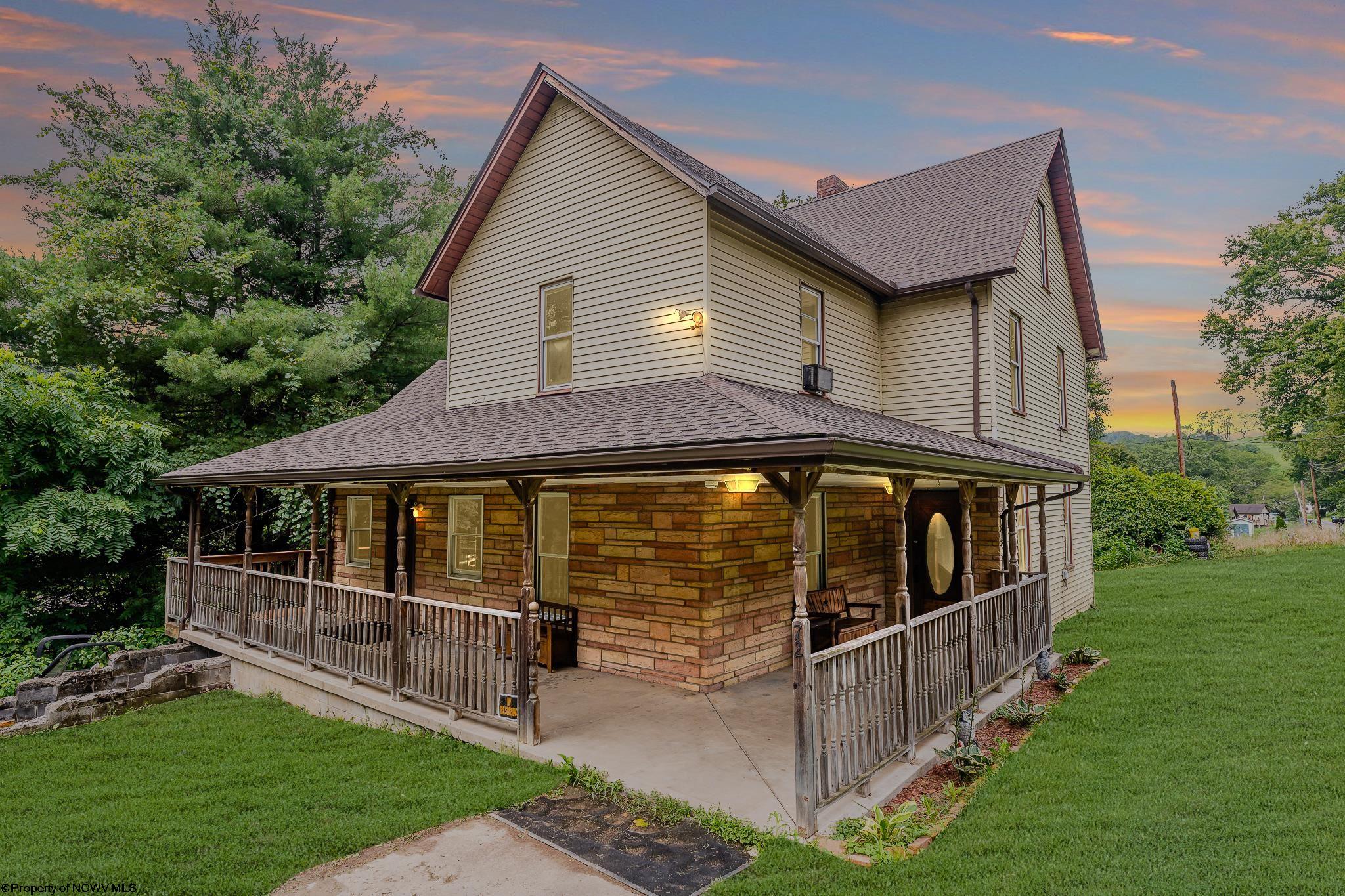 72 Robinson Road Maidsville, WV 26541 - Photo 1 of 48 Gallery Image 1