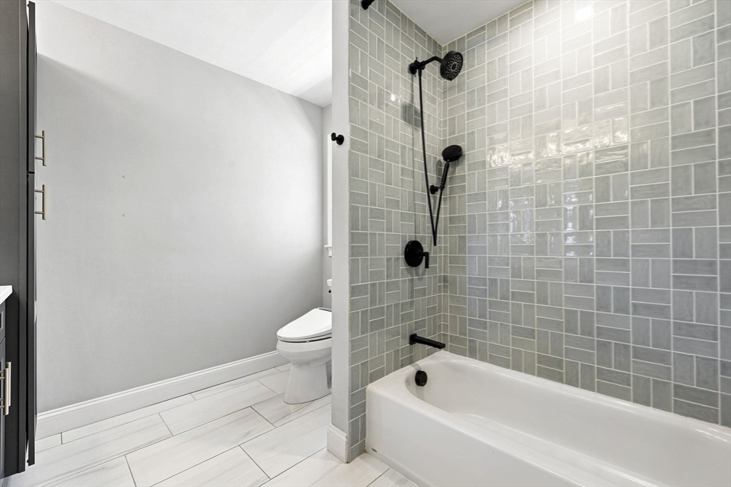 698 Trapelo Road Waltham, MA 02452 - Photo 21 of 32 Gallery Image 21