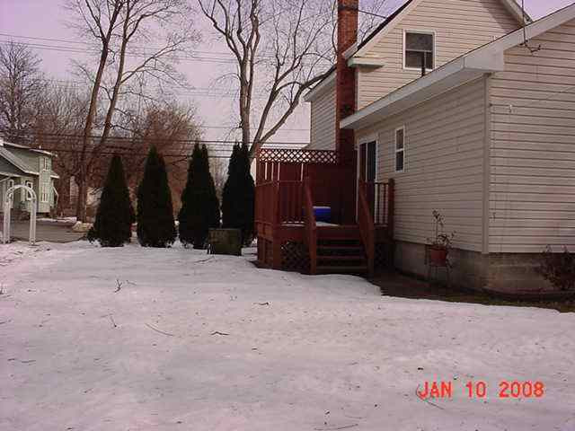 135 Sacandaga Road Scotia, NY 12302 - Photo 3 of 12 Photo 3