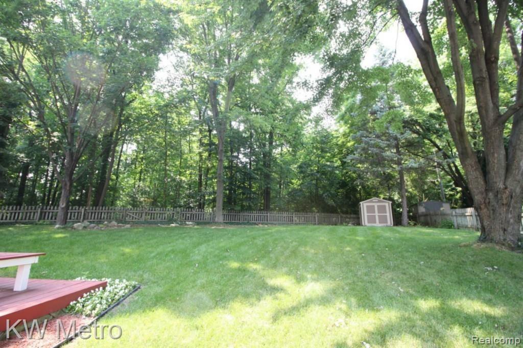 42591 Park Ridge Road Novi, MI 48375 - Photo 22 of 42