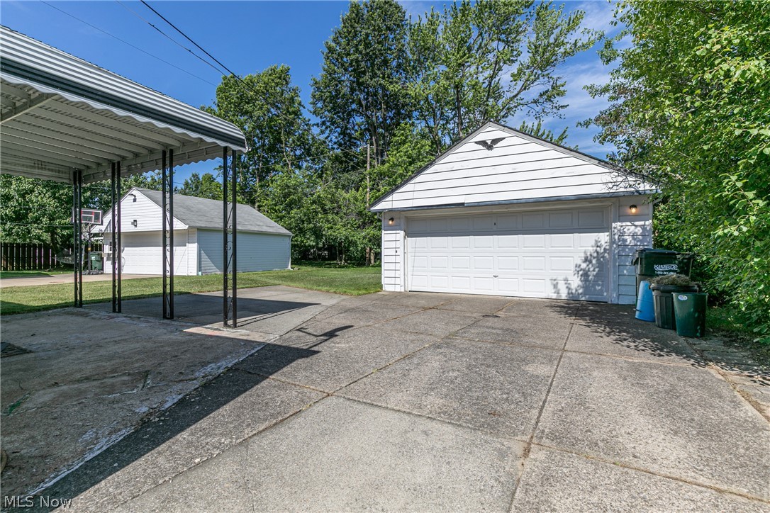 30311 Clarmont Road Willowick, OH 44095 - Photo 21 of 35
