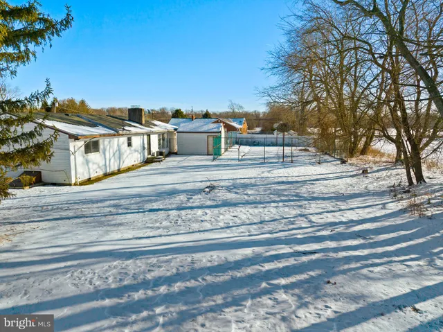 $515,000 | 11 Drialo Drive, Allentown, NJ 08501