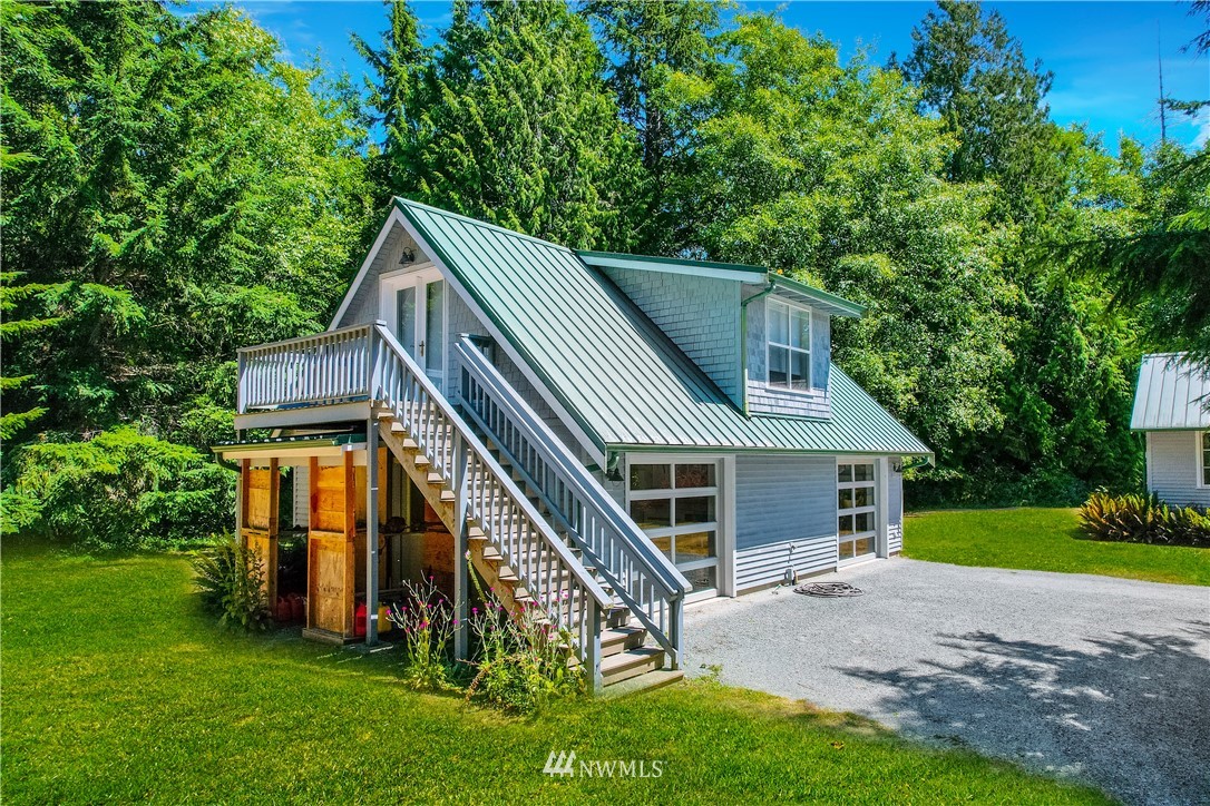4812 West Shore Road Anacortes, WA 98221 - Photo 14 of 40 Gallery Image 14