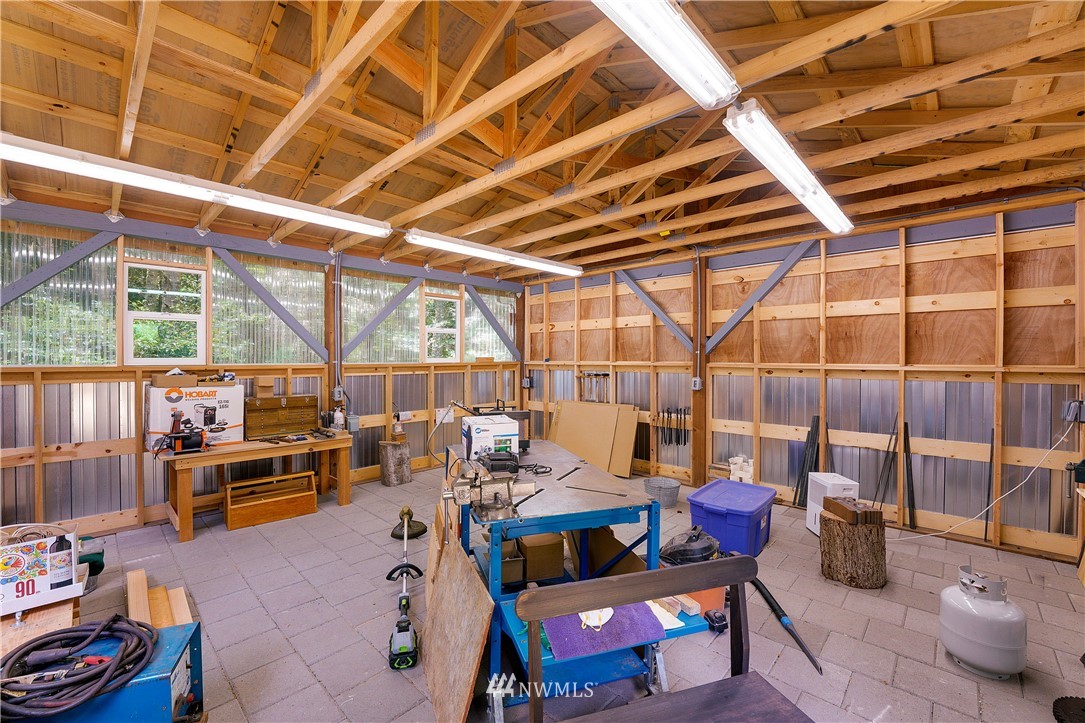 4812 West Shore Road Anacortes, WA 98221 - Photo 32 of 40 Gallery Image 32