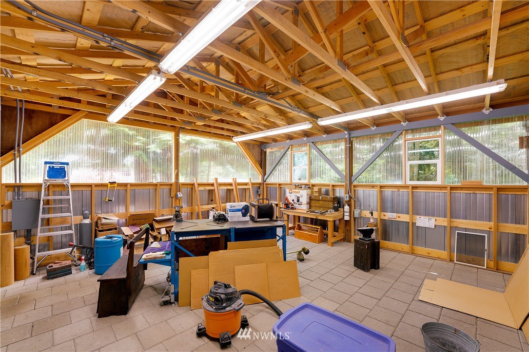 4812 West Shore Road Anacortes, WA 98221 - Photo 34 of 40 Gallery Image 34