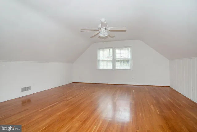 $4,950 | 5504 Beech Avenue, Bethesda, MD 20814