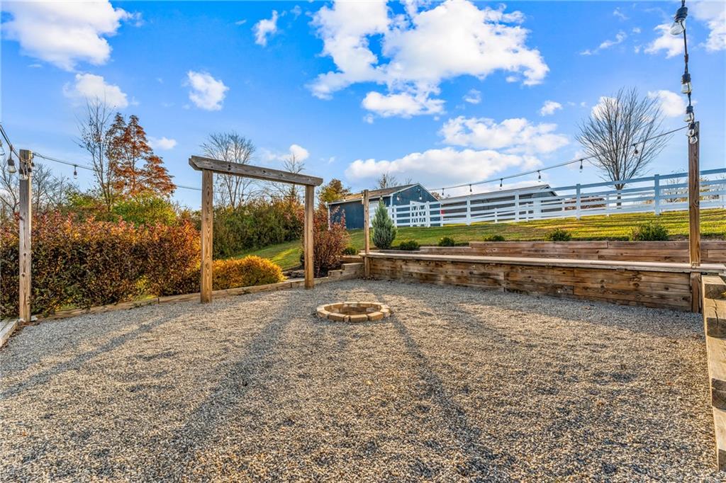 100 Rohrer Lane Mars, PA 16046 - Photo 32 of 48 Gallery Image 32