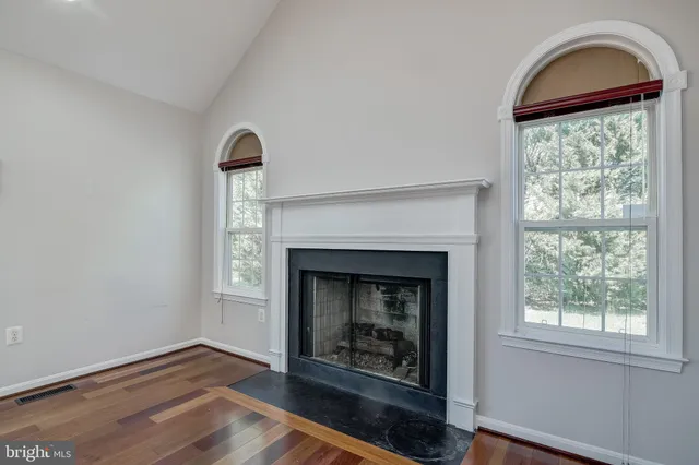 $4,650 | 19900 Belle Chase Drive, Gaithersburg, MD 20882