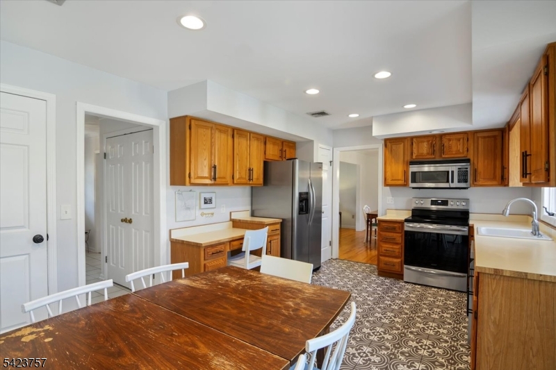 7 Main Street Randolph, NJ 07869 - Photo 27 of 42