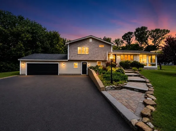 $849,900 | 14 Clarence Street, Billerica, MA 01821
