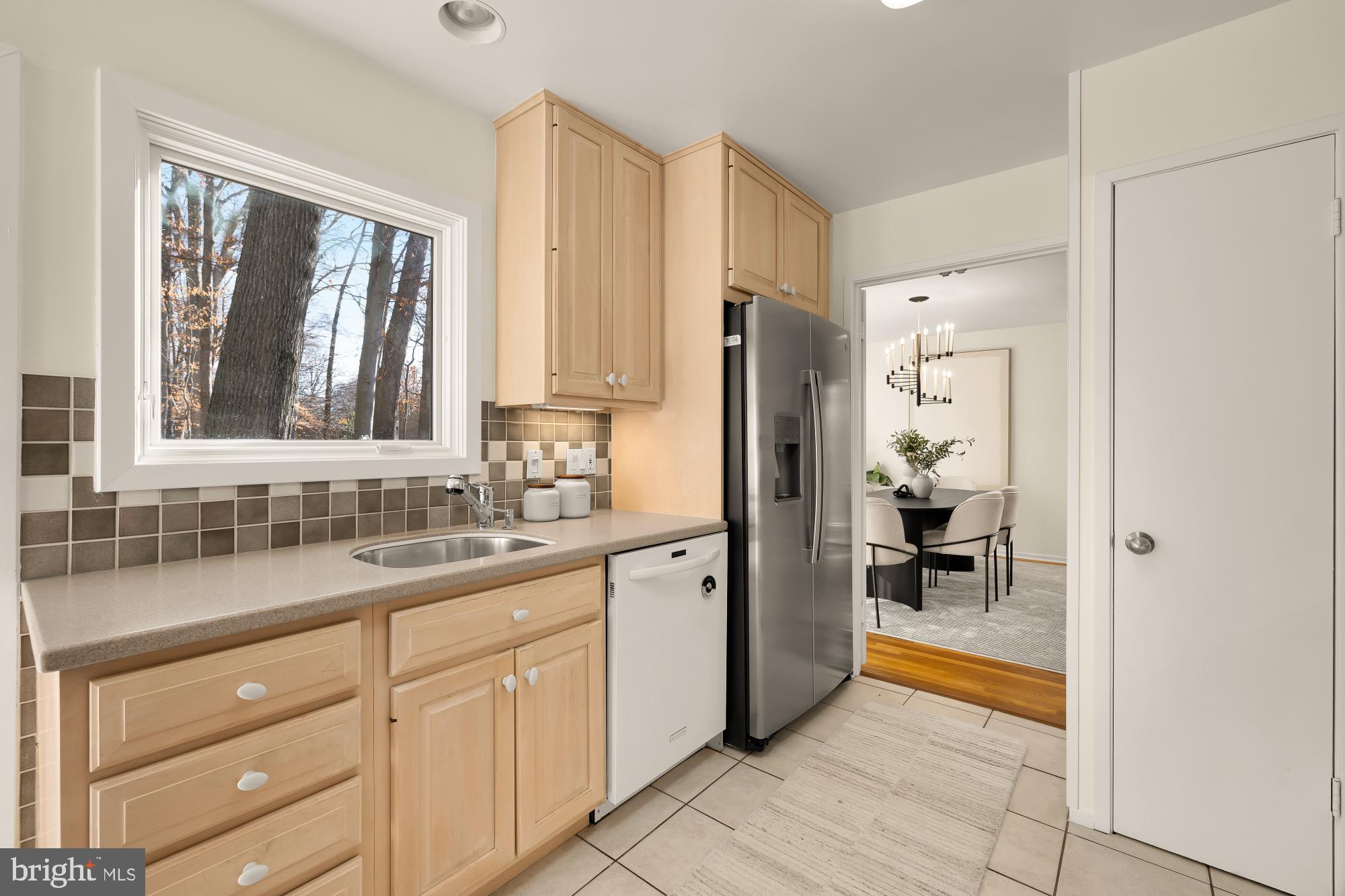 8809 Hidden Hill Lane Potomac, MD 20854 - Photo 16 of 55