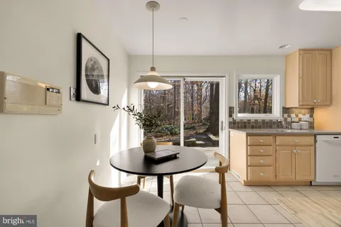 $1,025,000 | 8809 Hidden Hill Lane, Potomac, MD 20854