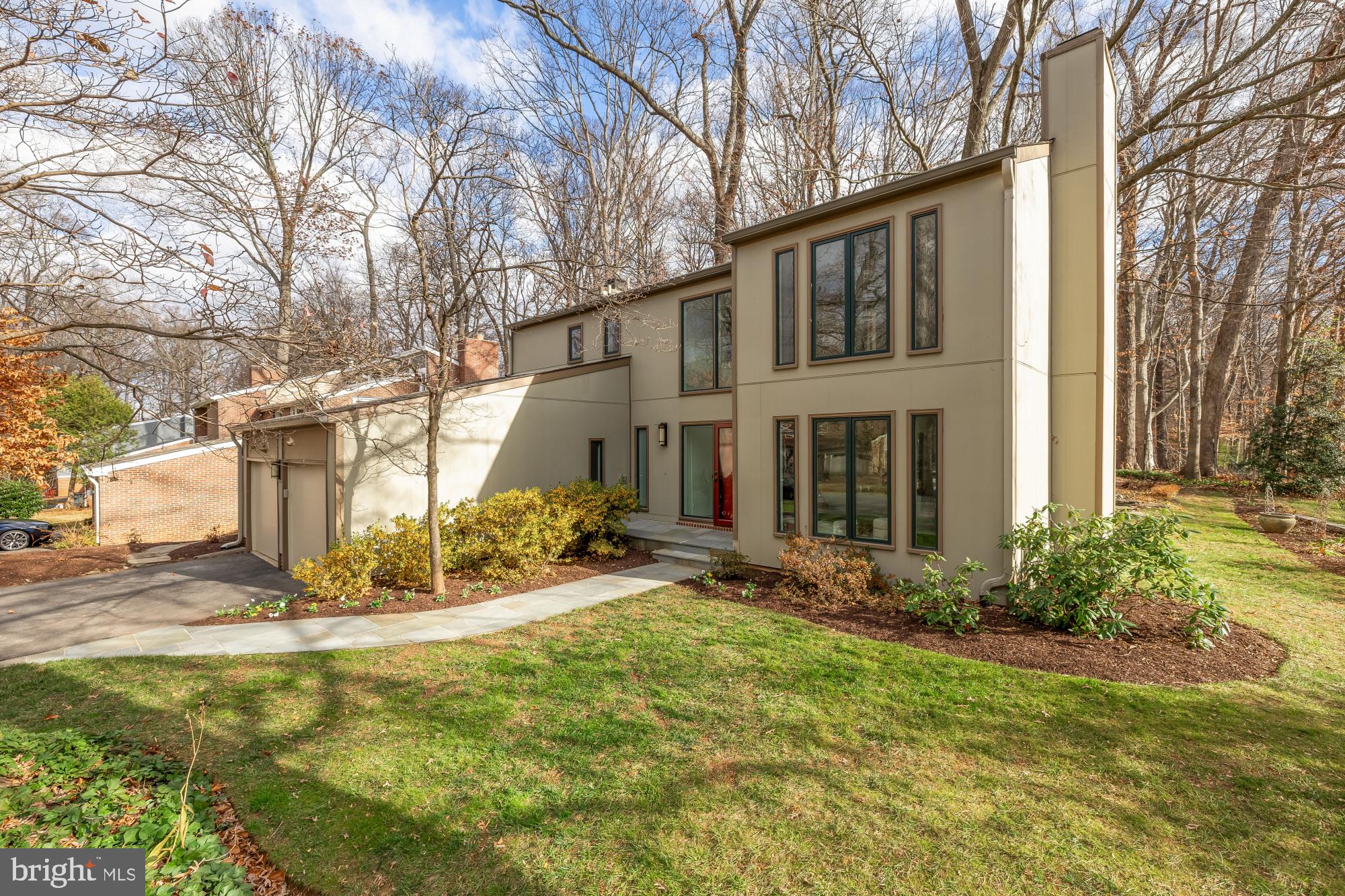 8809 Hidden Hill Lane Potomac, MD 20854 - Photo 2 of 55