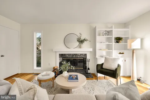 $1,025,000 | 8809 Hidden Hill Lane, Potomac, MD 20854