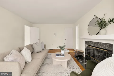 $1,025,000 | 8809 Hidden Hill Lane, Potomac, MD 20854