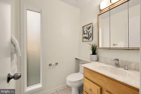 $1,025,000 | 8809 Hidden Hill Lane, Potomac, MD 20854