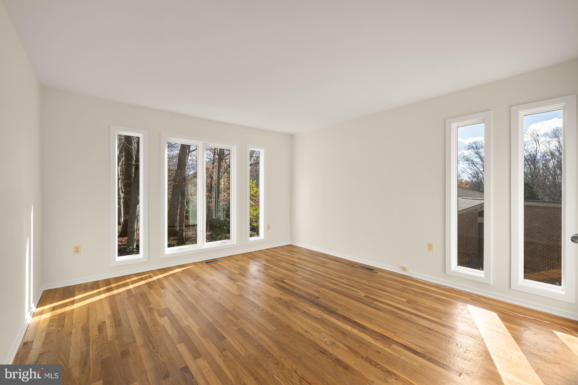 8809 Hidden Hill Lane Potomac, MD 20854 - Photo 34 of 55