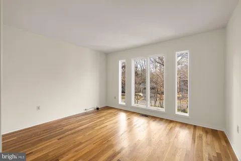 $1,025,000 | 8809 Hidden Hill Lane, Potomac, MD 20854