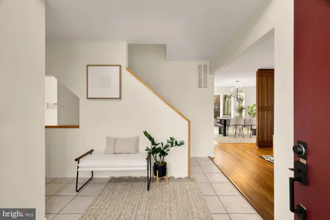 $1,025,000 | 8809 Hidden Hill Lane, Potomac, MD 20854