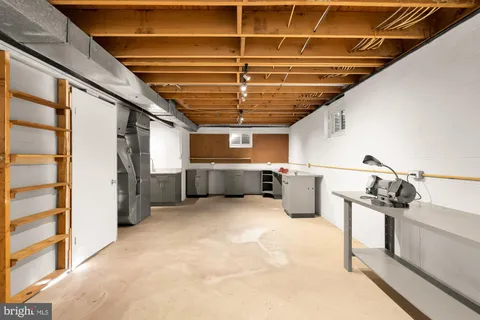 $1,025,000 | 8809 Hidden Hill Lane, Potomac, MD 20854