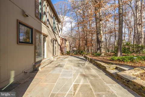 $1,025,000 | 8809 Hidden Hill Lane, Potomac, MD 20854
