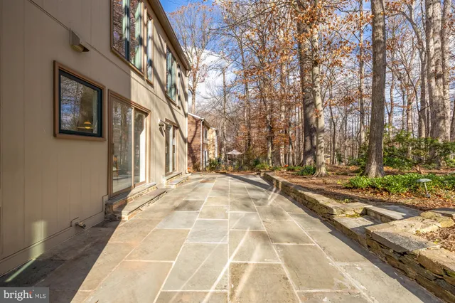 $1,025,000 | 8809 Hidden Hill Lane, Potomac, MD 20854