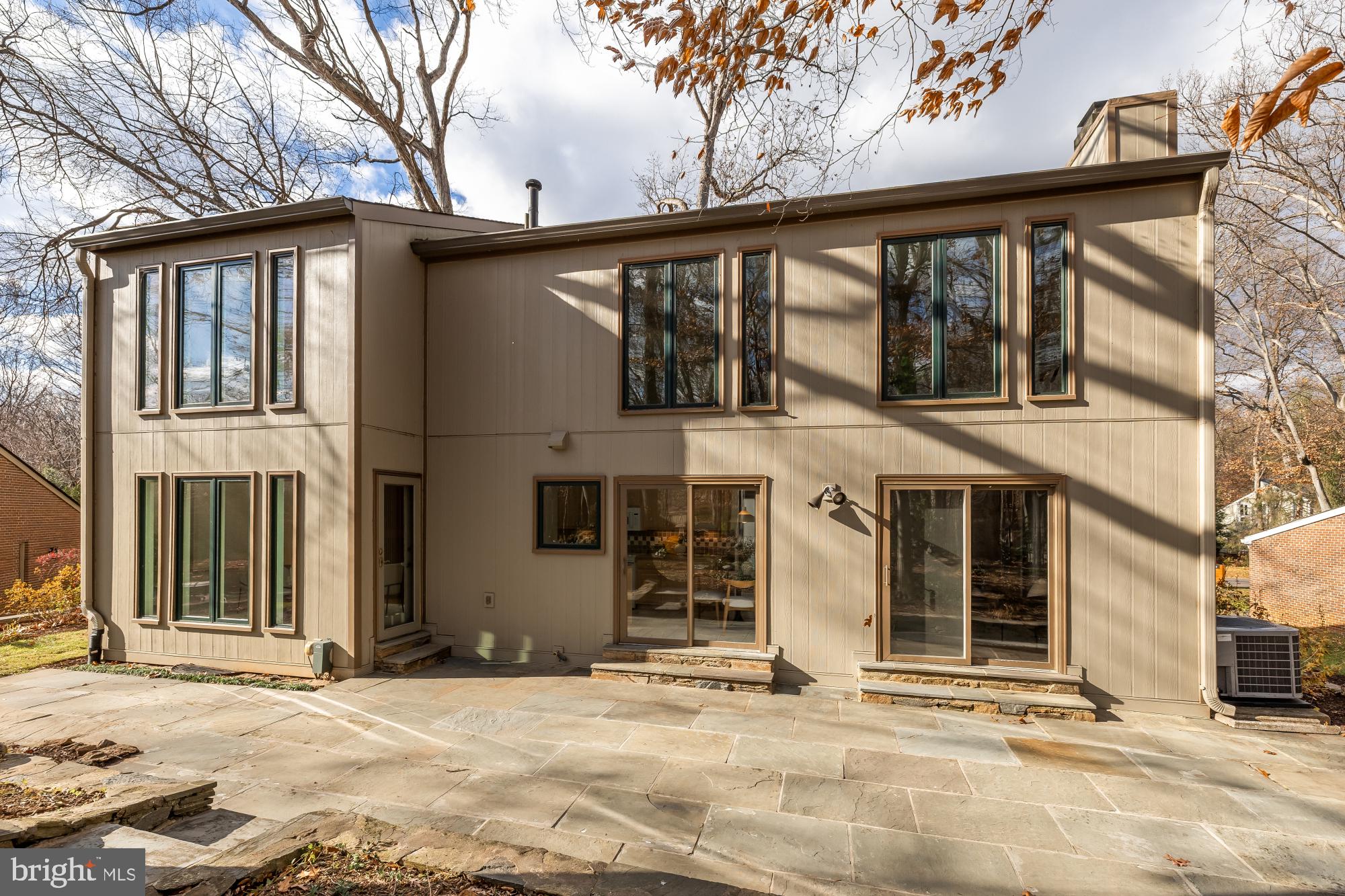 8809 Hidden Hill Lane Potomac, MD 20854 - Photo 51 of 55