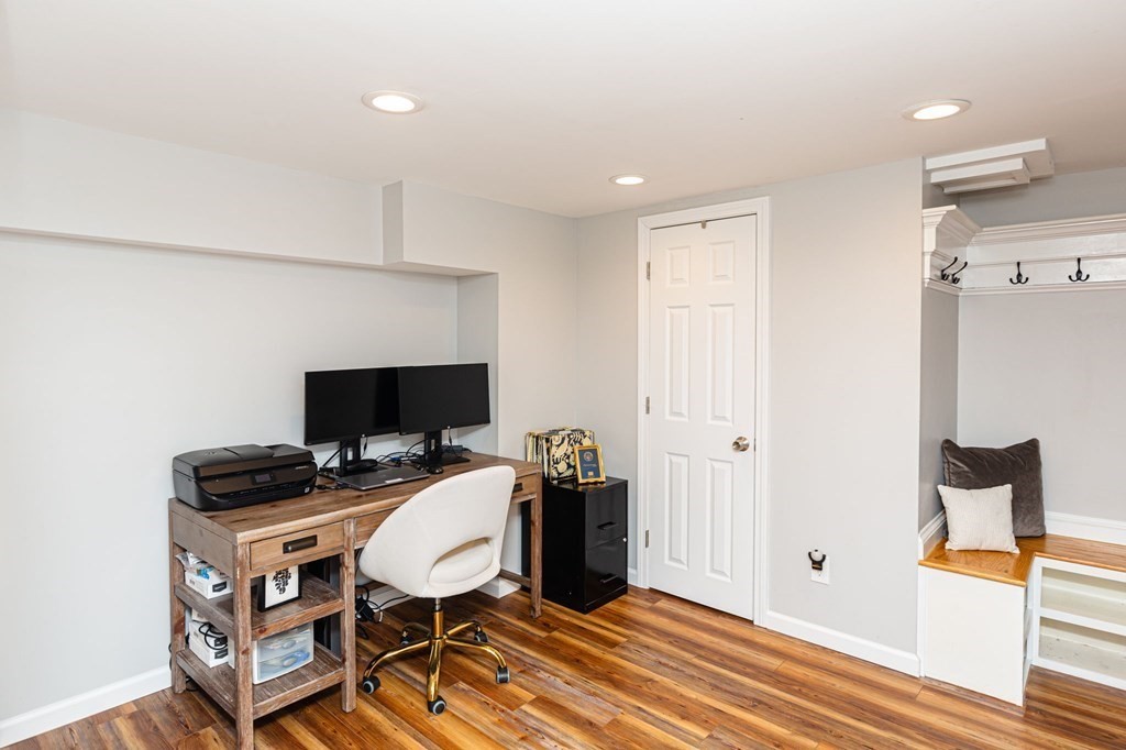 5 Kathleen Road Bridgewater, MA 02324 - Photo 24 of 42