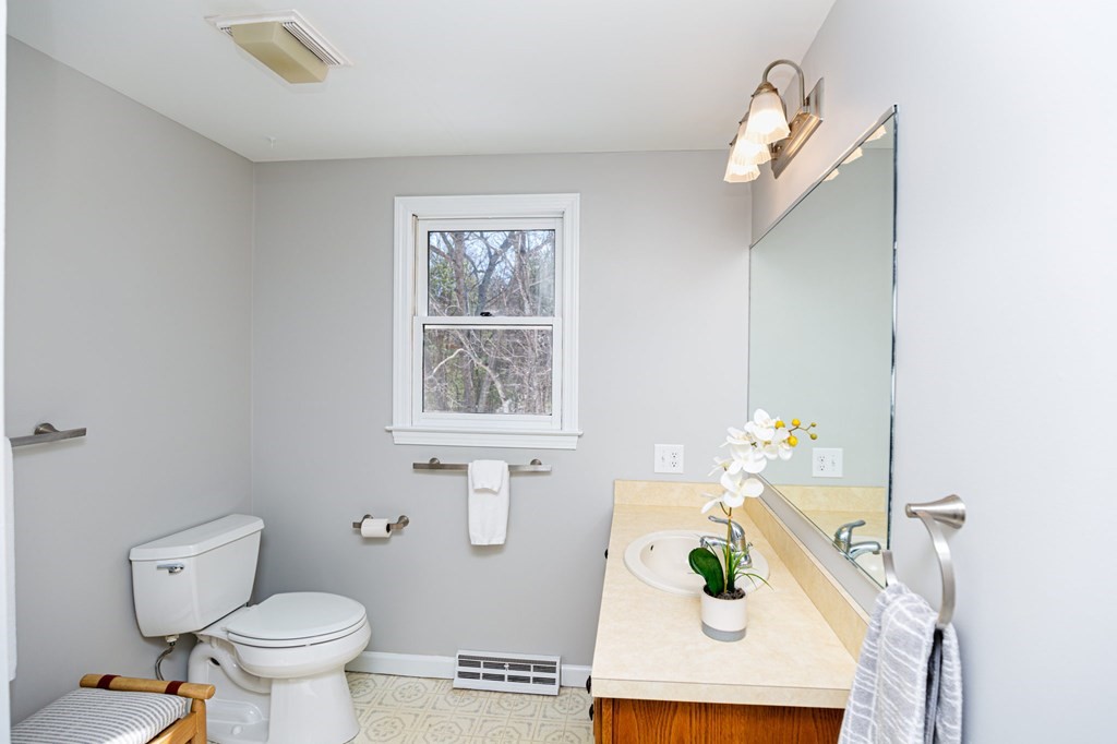 5 Kathleen Road Bridgewater, MA 02324 - Photo 31 of 42