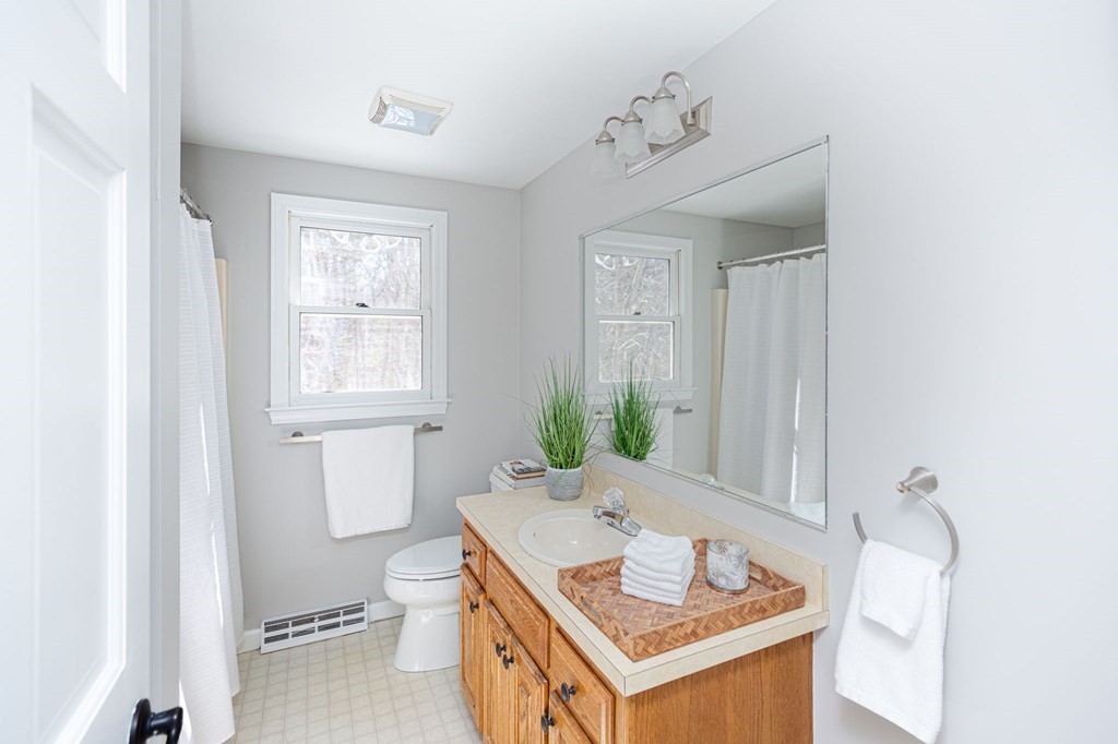 5 Kathleen Road Bridgewater, MA 02324 - Photo 40 of 42