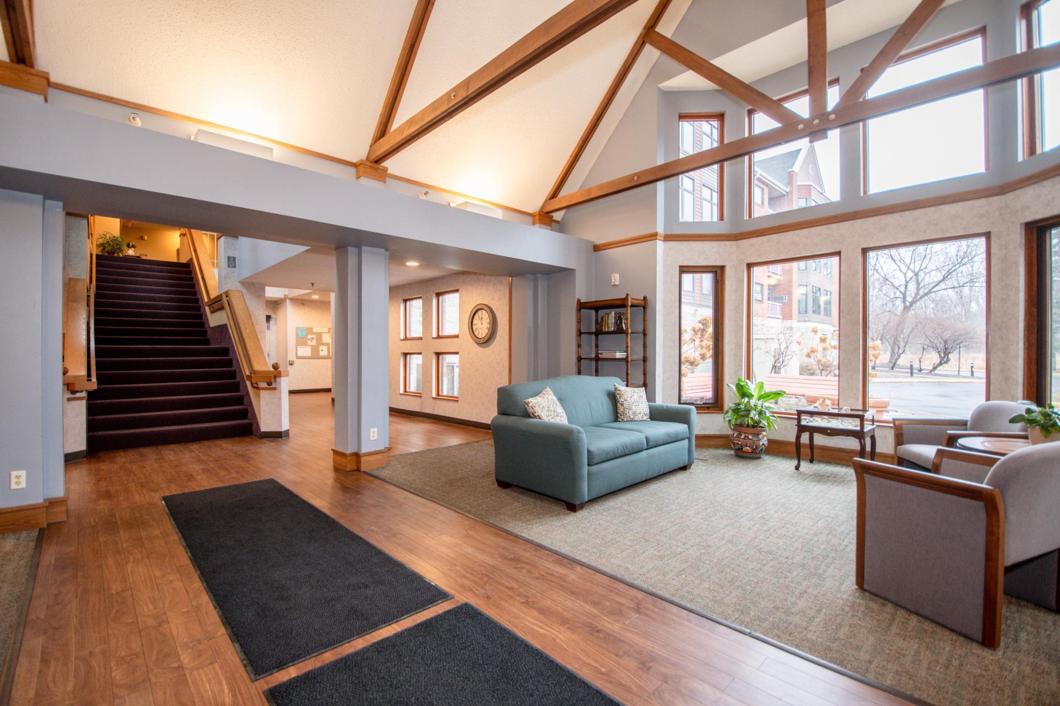 500 County B Road West, Unit 113 Roseville, MN 55113 - Photo 14 of 14