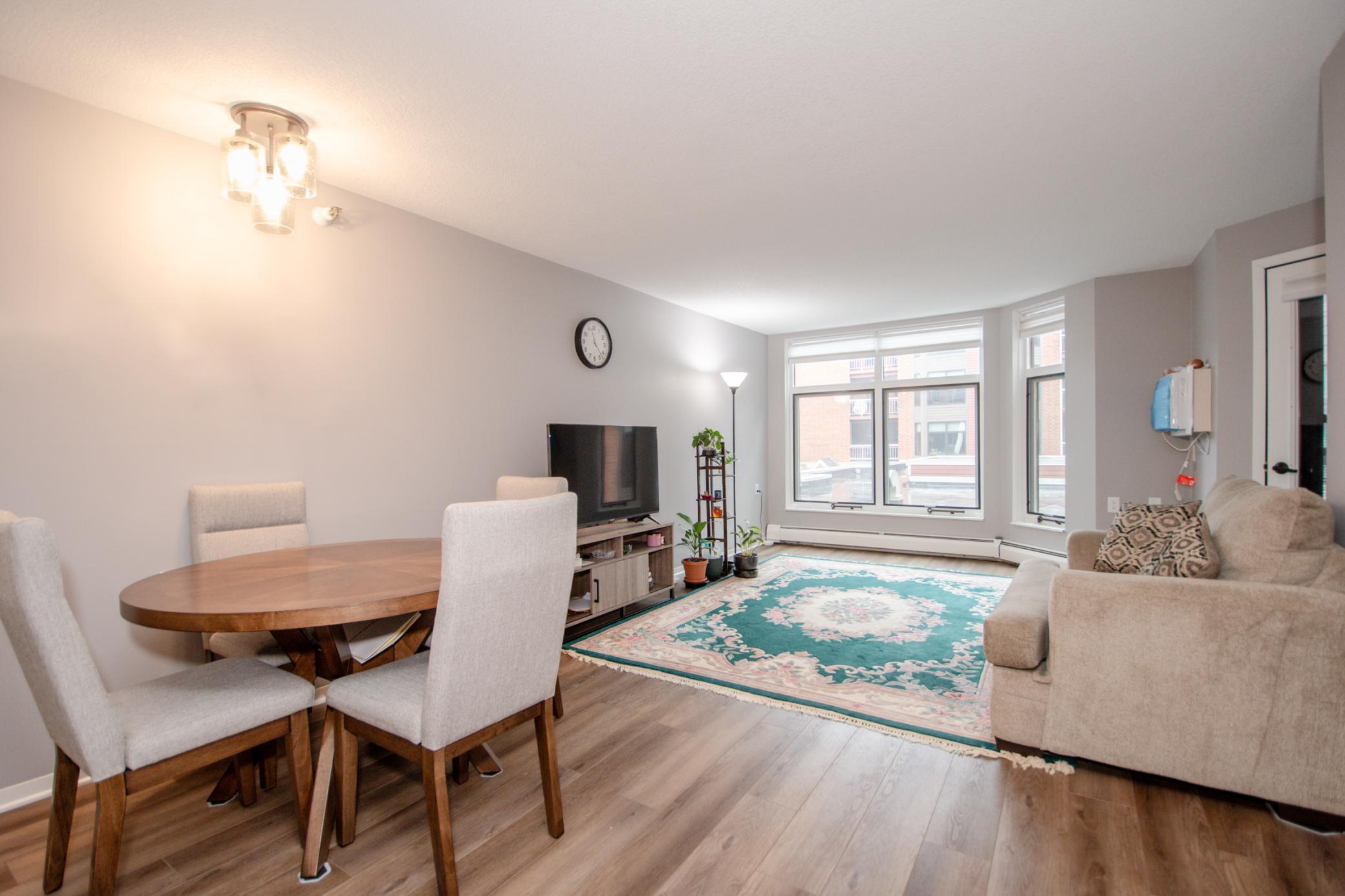 500 County B Road West, Unit 113 Roseville, MN 55113 - Photo 7 of 14