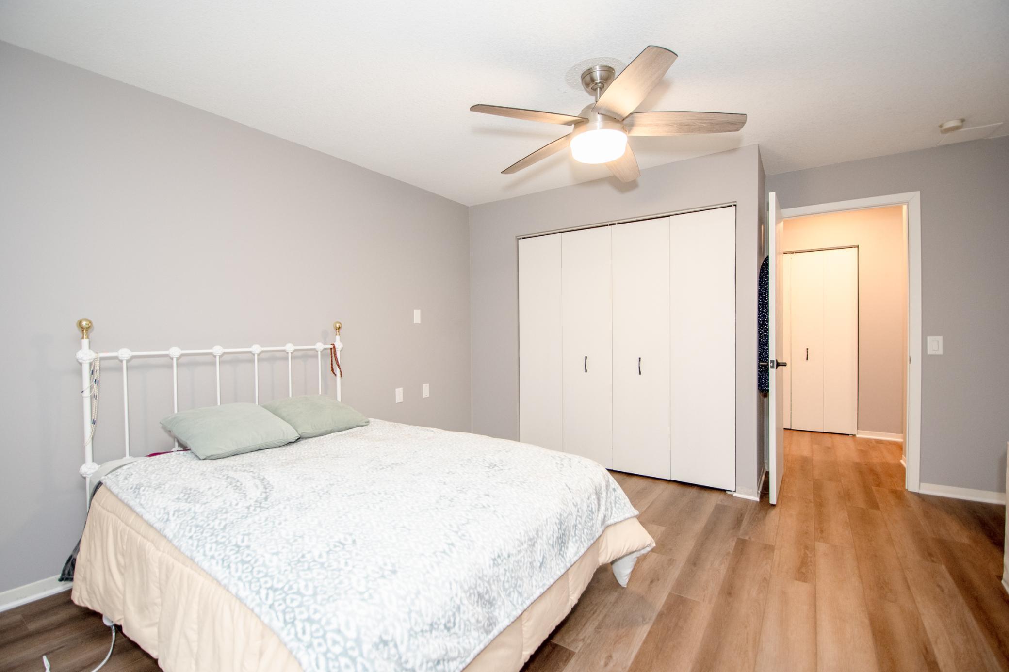 500 County B Road West, Unit 113 Roseville, MN 55113 - Photo 9 of 14