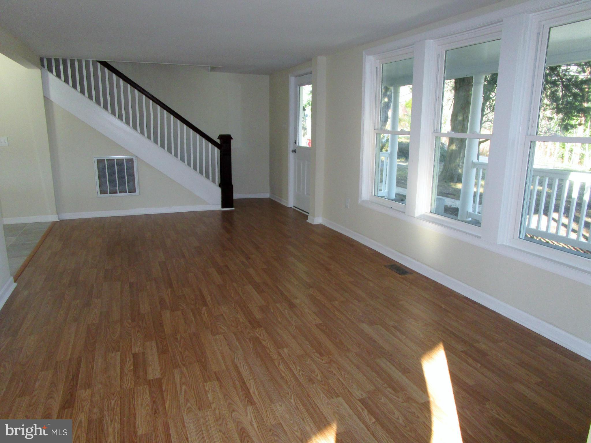 6746 Old Solomons Island Road Friendship, MD 20758 - Photo 2 of 17 Dining Room
