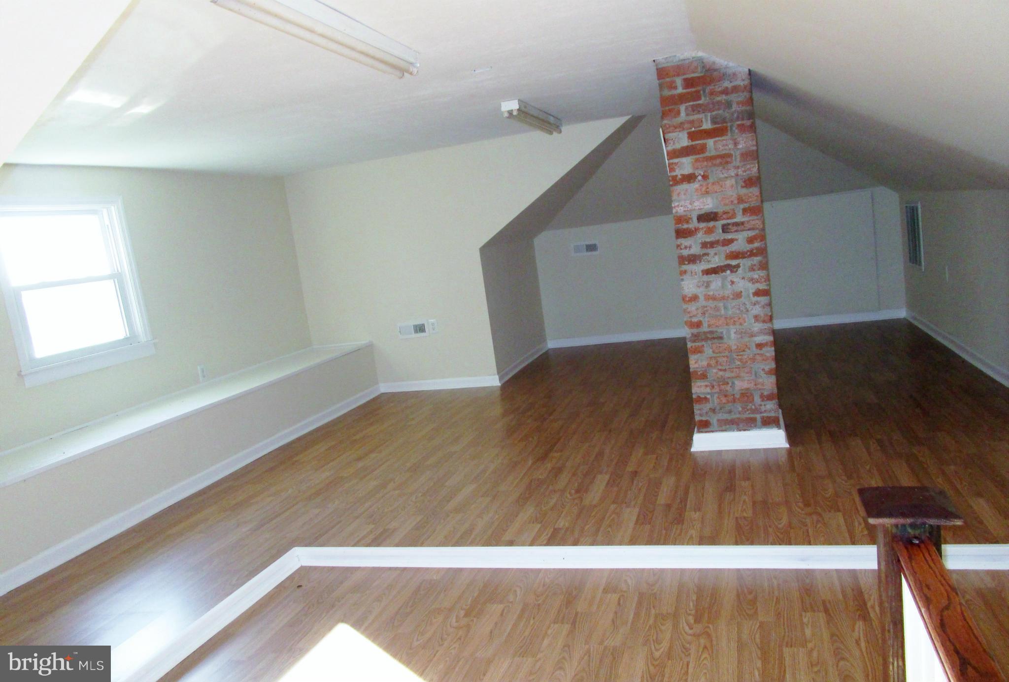 6746 Old Solomons Island Road Friendship, MD 20758 - Photo 14 of 17 Interior (General)